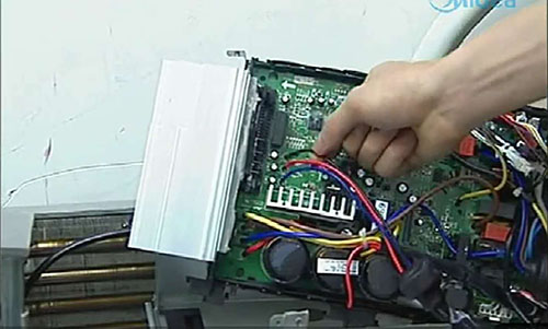 绿园美的空调电话是多少